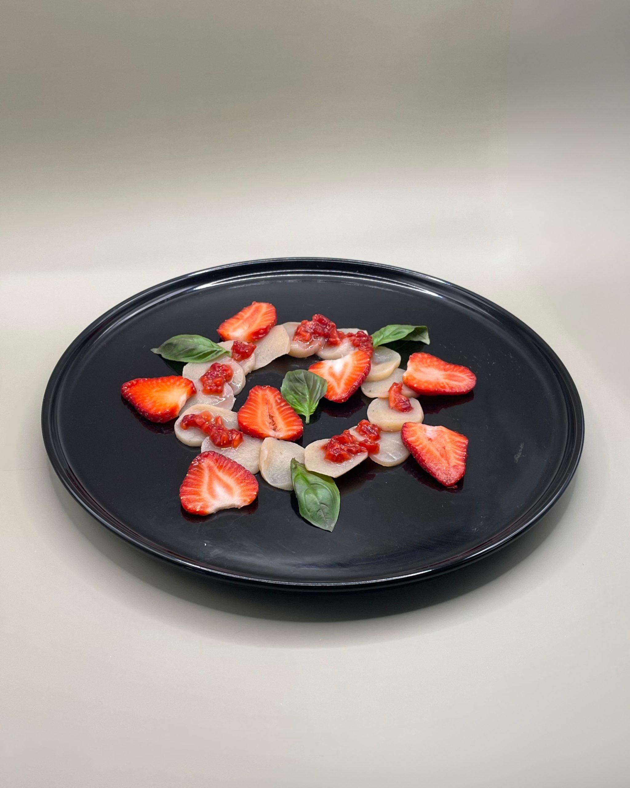 Carpaccio de konjac à la fraise